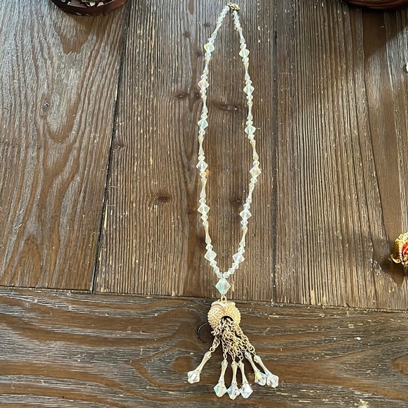 Gorgeous Vintage clear beaded necklace - Picture 2 of 7